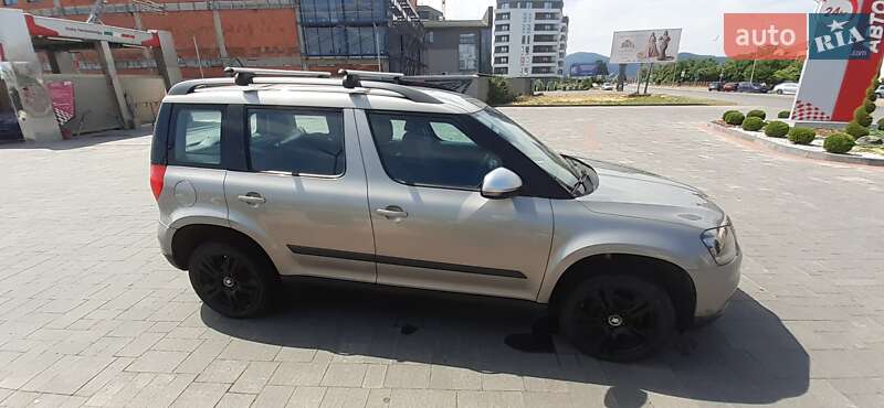 Внедорожник / Кроссовер Skoda Yeti 2014 в Ужгороде фото 2 Внедорожник / Кроссовер Skoda Yeti 2014 в Ужгороде
