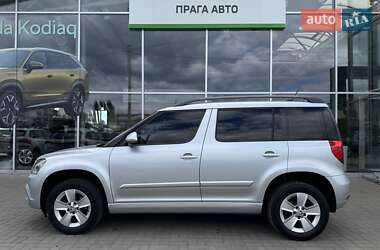 Внедорожник / Кроссовер Skoda Yeti 2014 в 