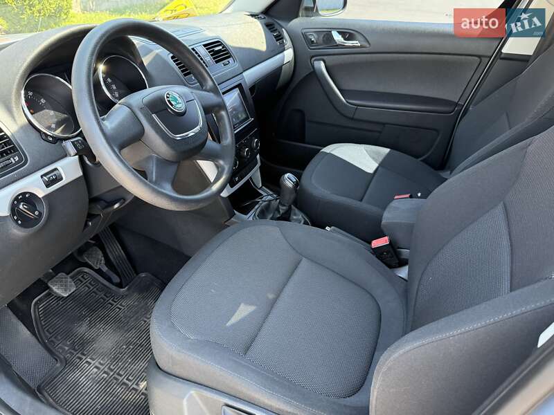 Внедорожник / Кроссовер Skoda Yeti 2012 в Киеве