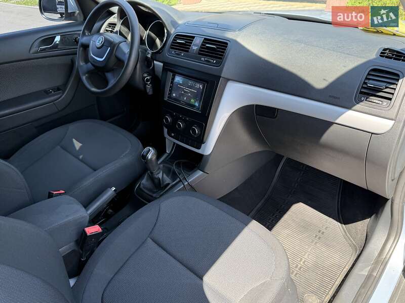 Внедорожник / Кроссовер Skoda Yeti 2012 в Киеве