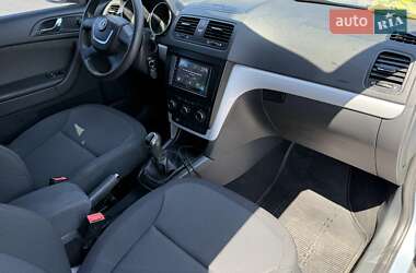 Внедорожник / Кроссовер Skoda Yeti 2012 в 