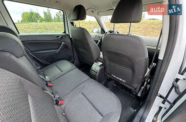 Внедорожник / Кроссовер Skoda Yeti 2016 в 