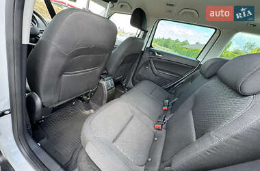 Внедорожник / Кроссовер Skoda Yeti 2016 в 