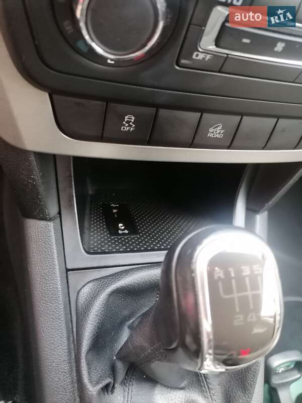 Внедорожник / Кроссовер Skoda Yeti 2011 в Киеве фото 9 Внедорожник / Кроссовер Skoda Yeti 2011 в Киеве