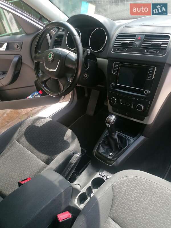 Внедорожник / Кроссовер Skoda Yeti 2011 в Киеве фото 38 Внедорожник / Кроссовер Skoda Yeti 2011 в Киеве
