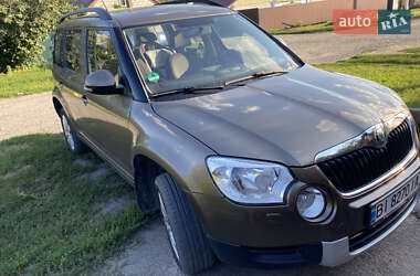 Внедорожник / Кроссовер Skoda Yeti 2013 в Карловке