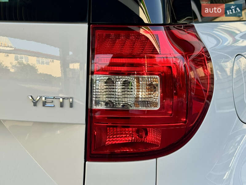 Внедорожник / Кроссовер Skoda Yeti 2015 в Житомире