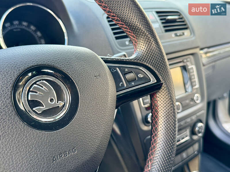 Внедорожник / Кроссовер Skoda Yeti 2015 в Житомире