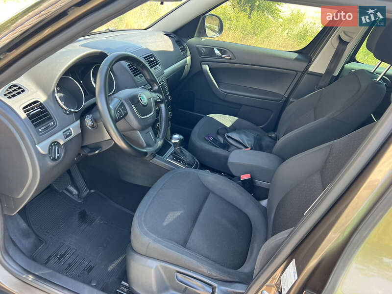 Внедорожник / Кроссовер Skoda Yeti 2012 в Киеве