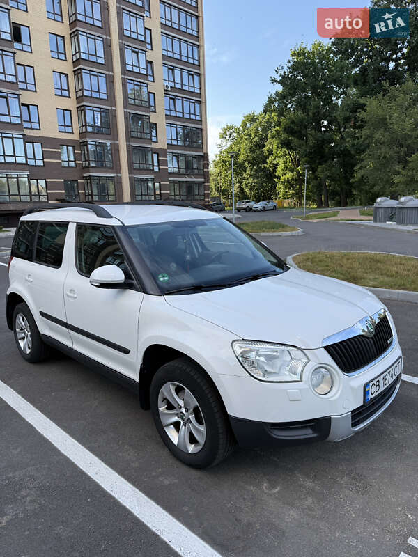Внедорожник / Кроссовер Skoda Yeti 2011 в Чернигове