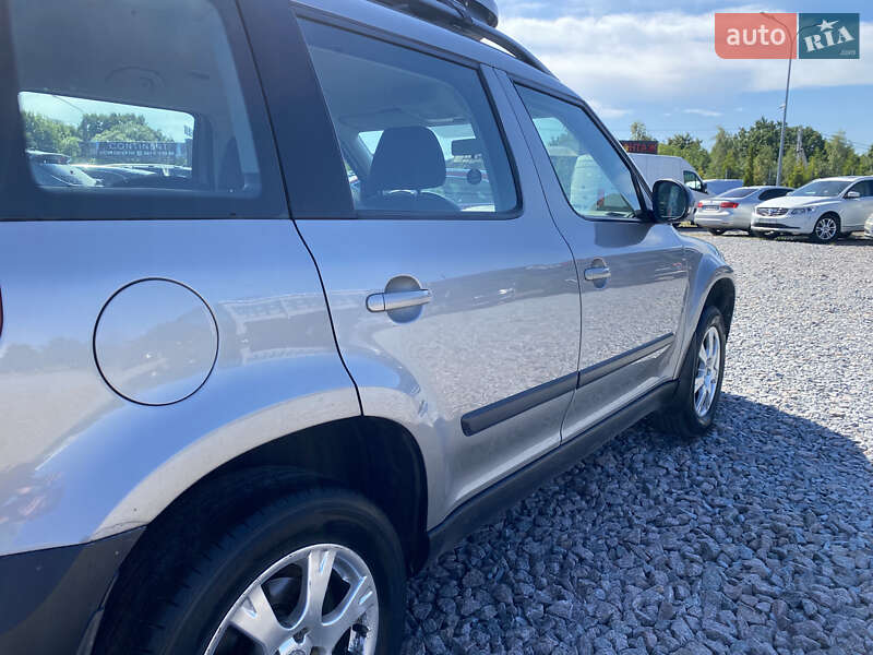 Позашляховик / Кросовер Skoda Yeti 2012 в Львові