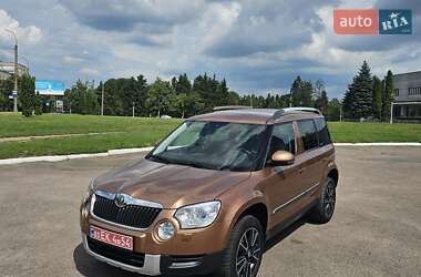 Позашляховик / Кросовер Skoda Yeti 2013 в Рівному