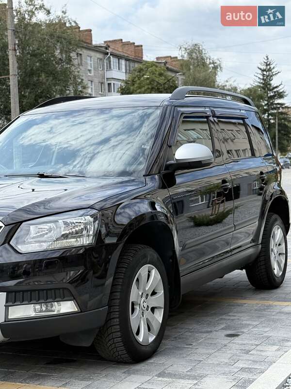 Внедорожник / Кроссовер Skoda Yeti 2014 в Звягеле