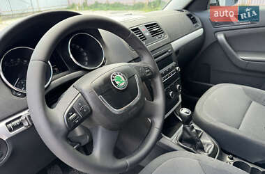 Внедорожник / Кроссовер Skoda Yeti 2013 в 