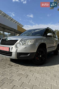 Внедорожник / Кроссовер Skoda Yeti 2011 в Луцке