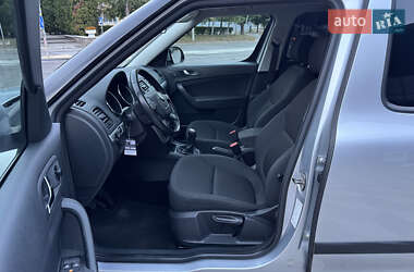 Внедорожник / Кроссовер Skoda Yeti 2010 в 