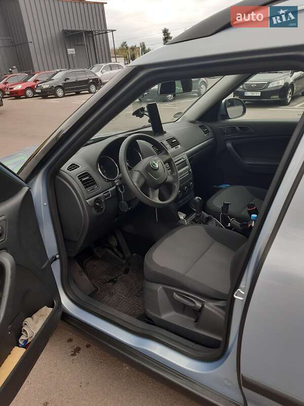 Позашляховик / Кросовер Skoda Yeti 2012 в Ірпені