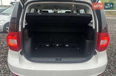 Внедорожник / Кроссовер Skoda Yeti 2015 в 