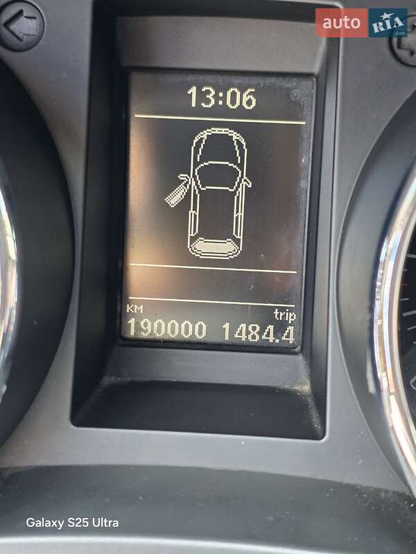 Позашляховик / Кросовер Skoda Yeti 2011 в Львові фото 7 Позашляховик / Кросовер Skoda Yeti 2011 в Львові