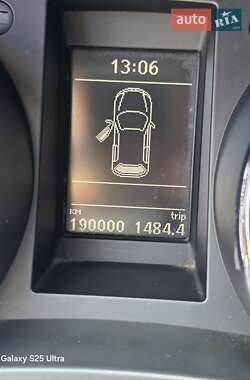 Внедорожник / Кроссовер Skoda Yeti 2011 в 