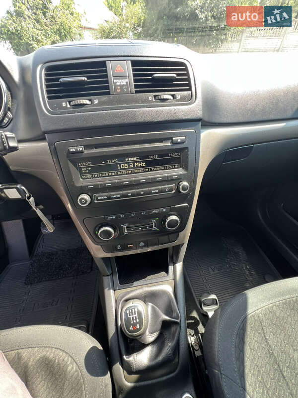 Внедорожник / Кроссовер Skoda Yeti 2013 в Николаеве