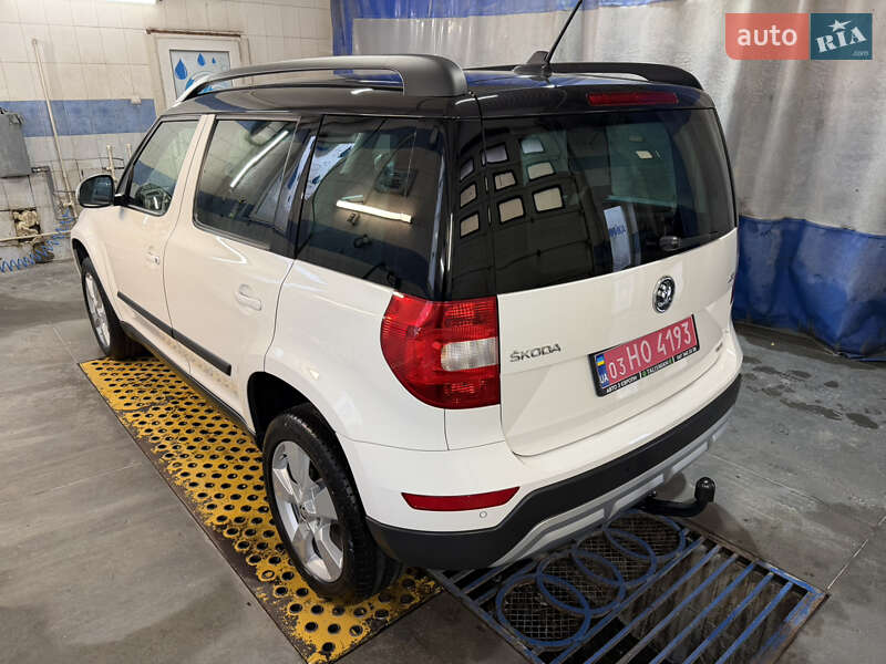 Внедорожник / Кроссовер Skoda Yeti 2014 в Ровно фото 9 Внедорожник / Кроссовер Skoda Yeti 2014 в Ровно