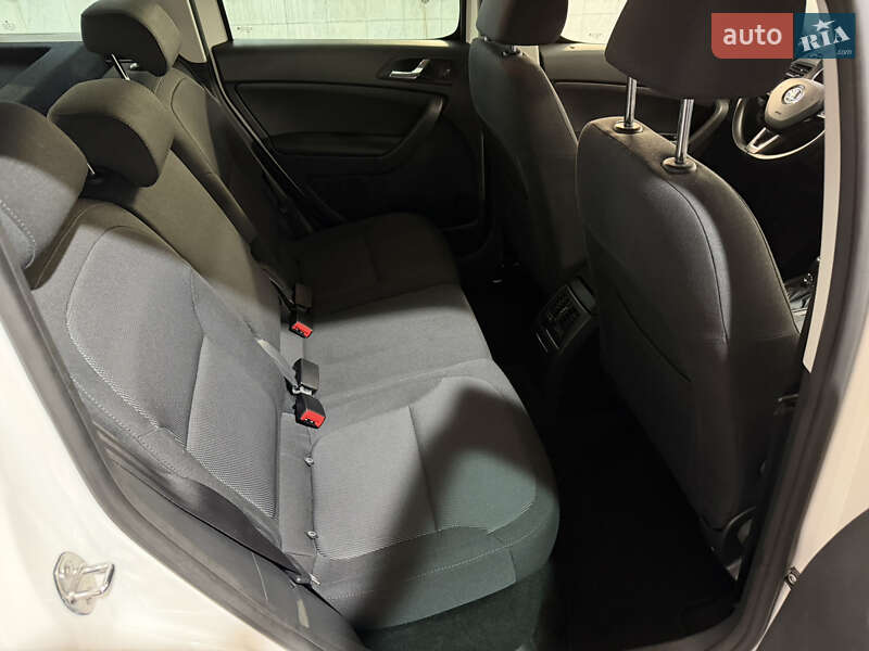 Внедорожник / Кроссовер Skoda Yeti 2014 в Ровно фото 22 Внедорожник / Кроссовер Skoda Yeti 2014 в Ровно