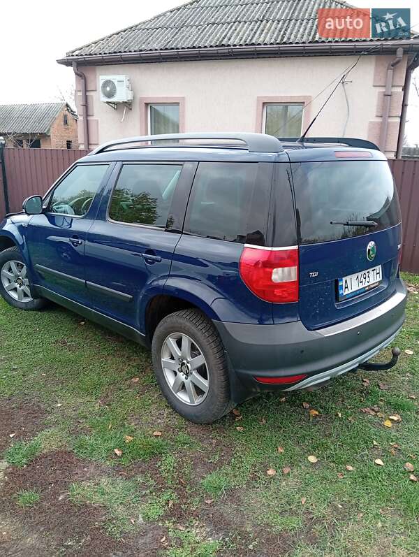 Внедорожник / Кроссовер Skoda Yeti 2010 в Гребенке