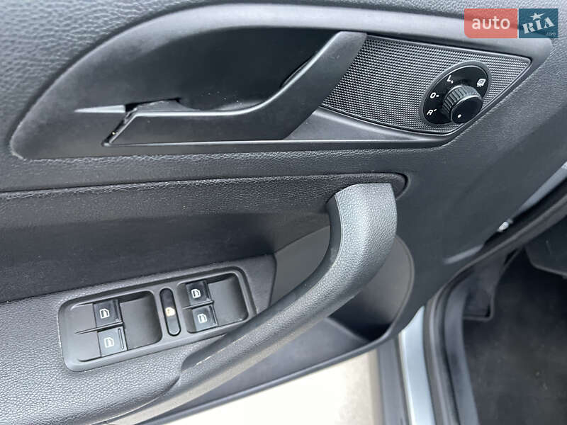 Внедорожник / Кроссовер Skoda Yeti 2011 в Луцке