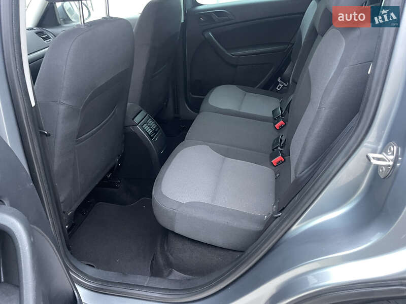 Внедорожник / Кроссовер Skoda Yeti 2011 в Луцке