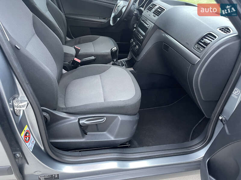 Внедорожник / Кроссовер Skoda Yeti 2011 в Луцке