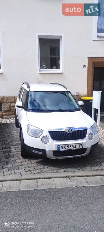 Внедорожник / Кроссовер Skoda Yeti 2012 в Харькове
