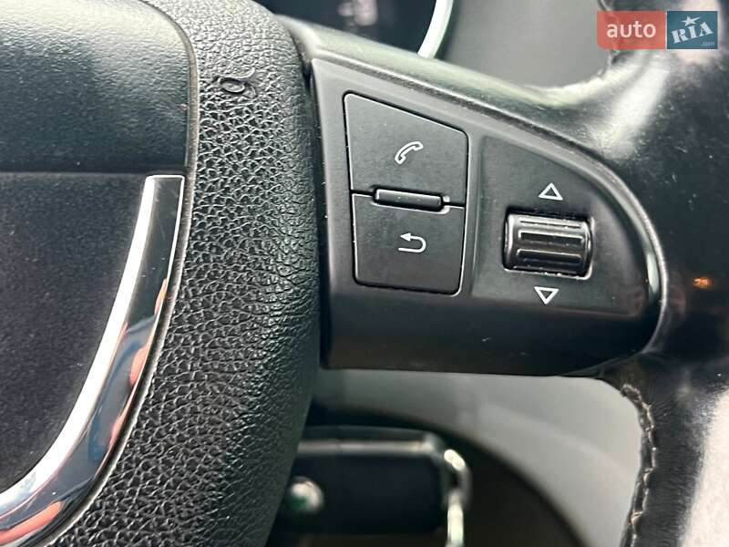 Позашляховик / Кросовер Skoda Yeti 2012 в Києві фото 30 Позашляховик / Кросовер Skoda Yeti 2012 в Києві