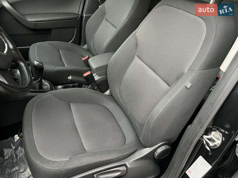 Внедорожник / Кроссовер Skoda Yeti 2012 в Луцке фото 52 Внедорожник / Кроссовер Skoda Yeti 2012 в Луцке