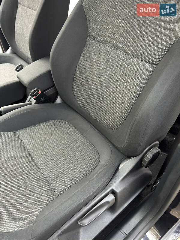 Позашляховик / Кросовер Skoda Yeti 2014 в Сумах фото 42 Позашляховик / Кросовер Skoda Yeti 2014 в Сумах