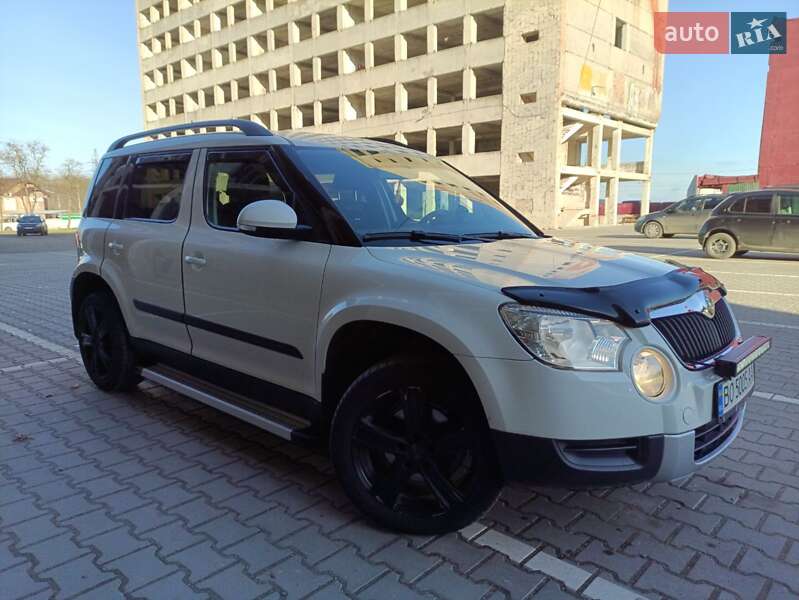 Позашляховик / Кросовер Skoda Yeti 2011 в Тернополі