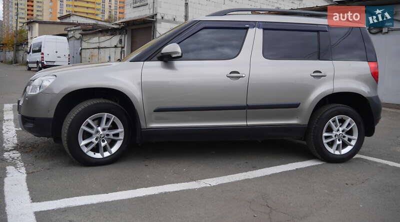 Внедорожник / Кроссовер Skoda Yeti 2011 в Киеве фото 5 Внедорожник / Кроссовер Skoda Yeti 2011 в Киеве