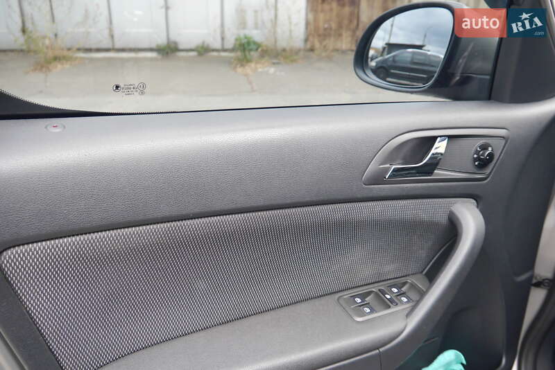 Внедорожник / Кроссовер Skoda Yeti 2011 в Киеве фото 34 Внедорожник / Кроссовер Skoda Yeti 2011 в Киеве