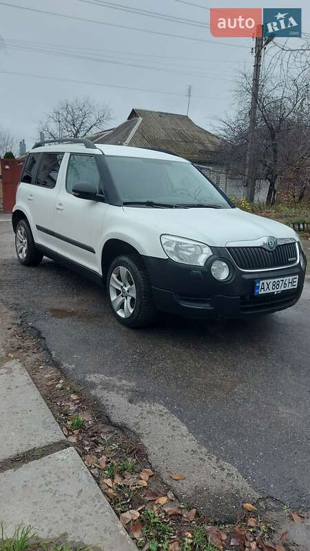 Внедорожник / Кроссовер Skoda Yeti 2012 в Харькове