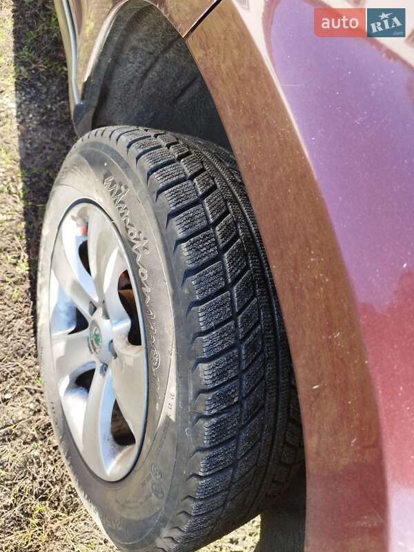 Внедорожник / Кроссовер Skoda Yeti 2010 в Черновцах фото 3 Внедорожник / Кроссовер Skoda Yeti 2010 в Черновцах