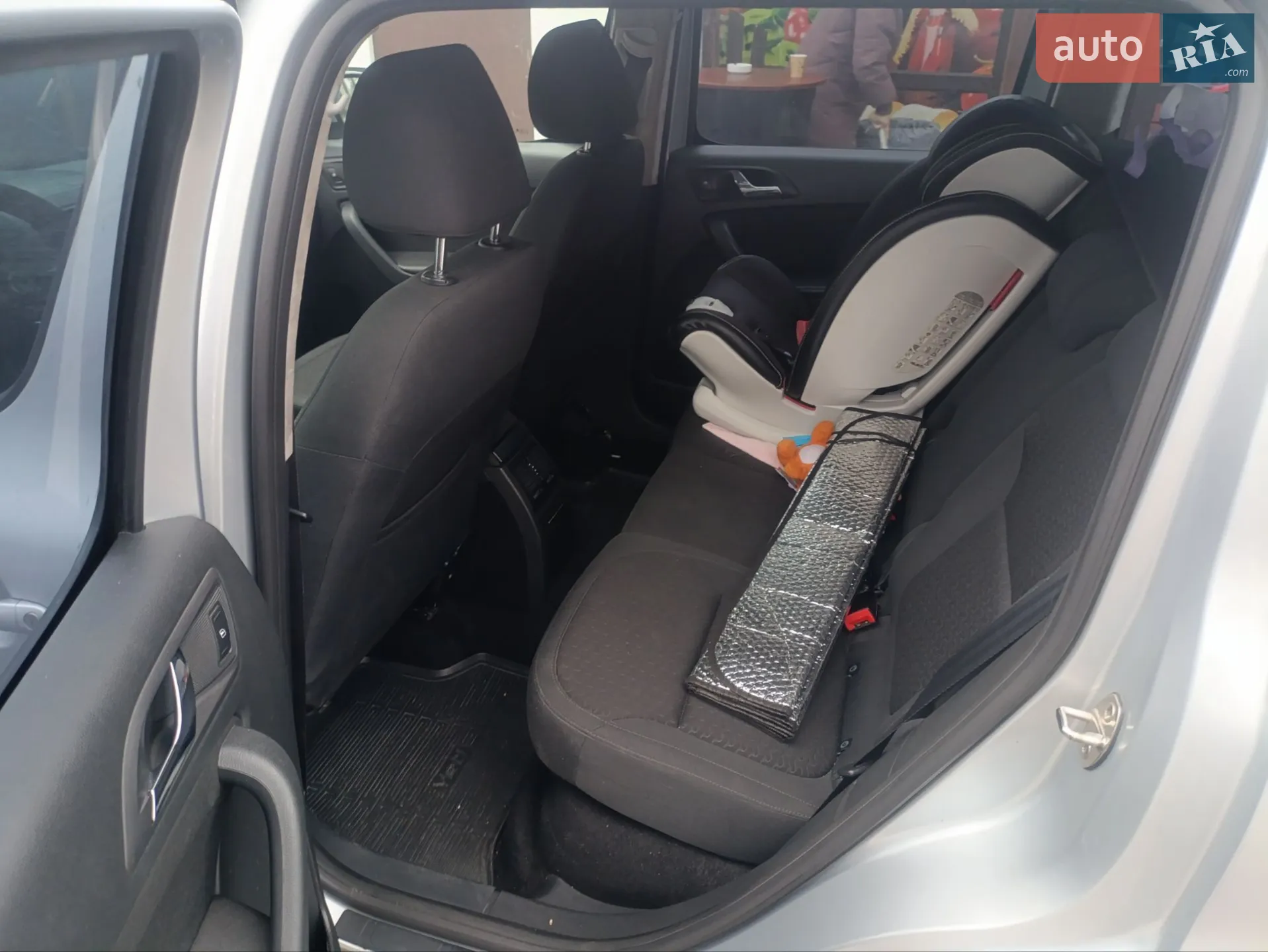 2011 Skoda Yeti - мініатюра 2