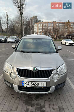 Внедорожник / Кроссовер Skoda Yeti 2012 в Киеве