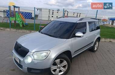 Внедорожник / Кроссовер Skoda Yeti 2010 в Ужгороде