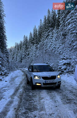 Внедорожник / Кроссовер Skoda Yeti 2014 в Киеве