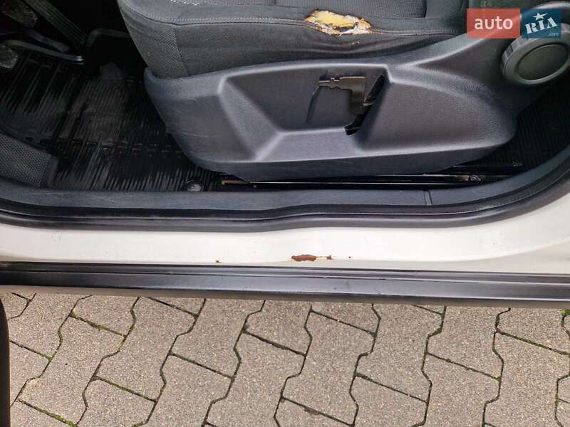 Внедорожник / Кроссовер Skoda Yeti 2014 в Самборе