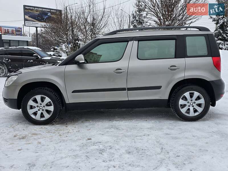 Позашляховик / Кросовер Skoda Yeti 2012 в Хмельницькому