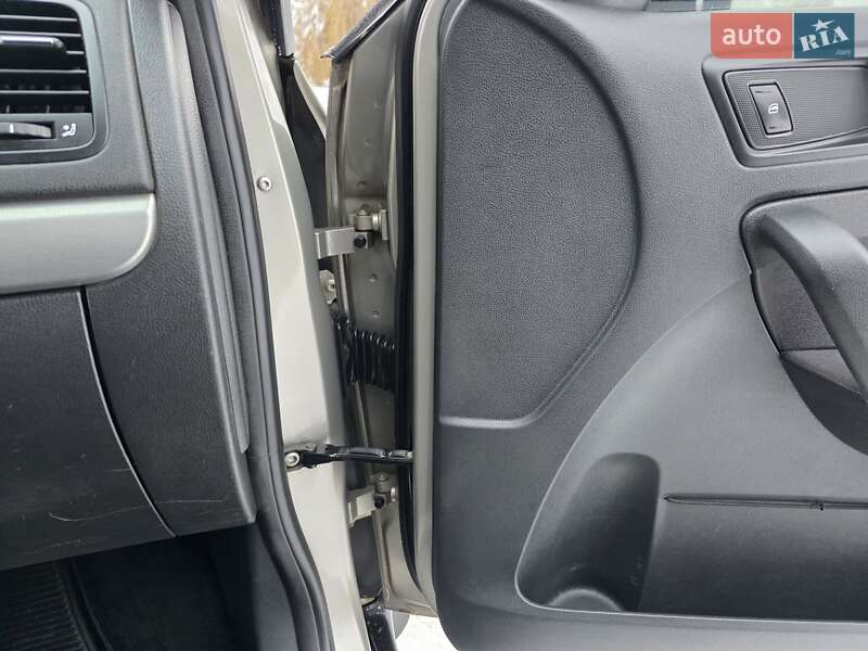 Позашляховик / Кросовер Skoda Yeti 2012 в Хмельницькому