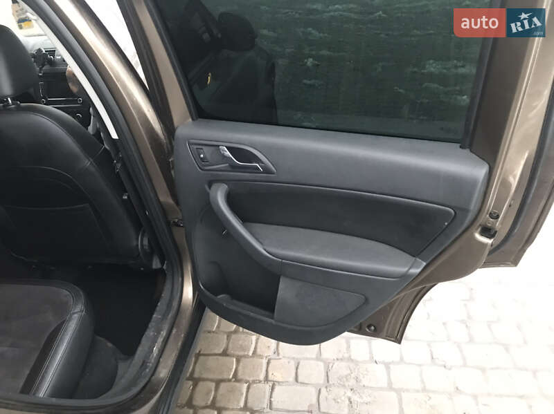 Внедорожник / Кроссовер Skoda Yeti 2010 в Львове фото 22 Внедорожник / Кроссовер Skoda Yeti 2010 в Львове