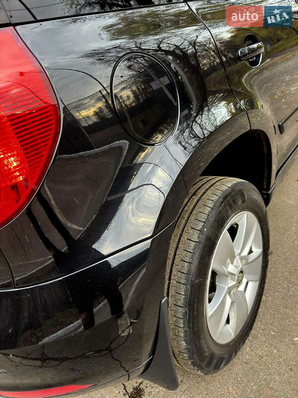 Внедорожник / Кроссовер Skoda Yeti 2014 в Киеве