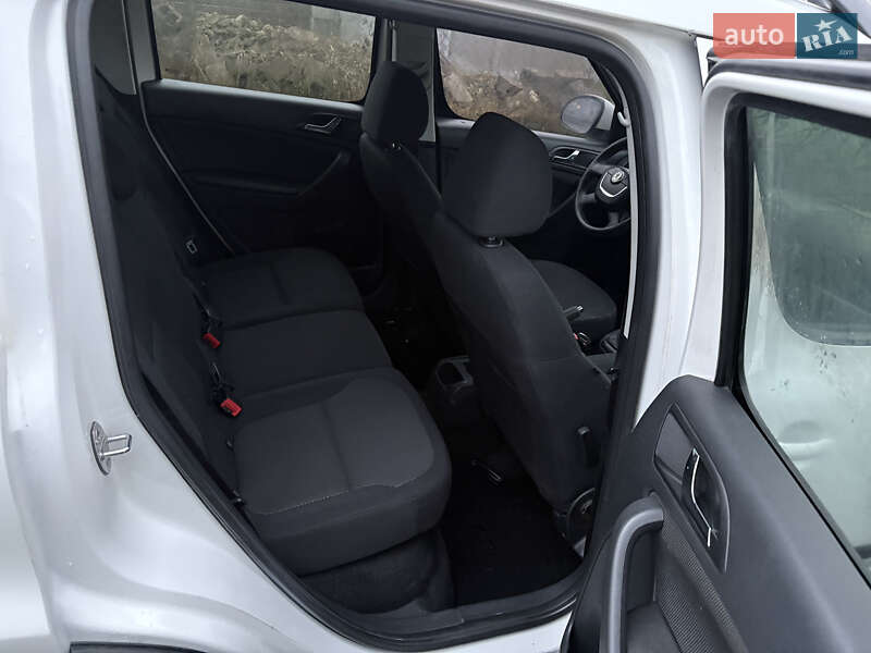 Внедорожник / Кроссовер Skoda Yeti 2013 в Иршаве